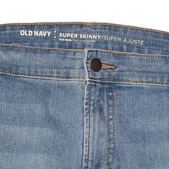 Old Navy super skinny mid rise blue jeans size 18 regular - Picture 2 of 10